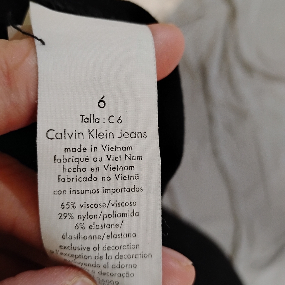 Calvin Klein Women's Black Pants Size 6 - Picture 9 of 9